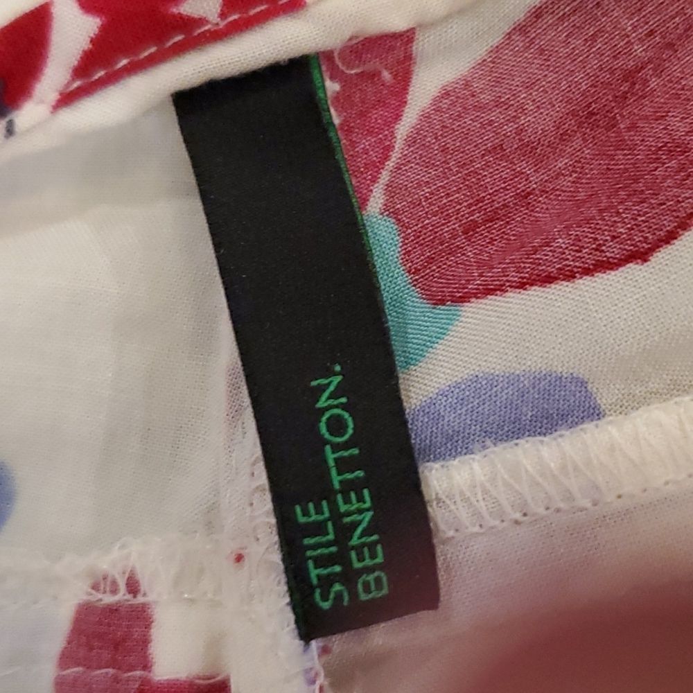 Gorgeous Floral United Color Of Benetton Shorts Size 48 (Us 12) — image 6 of 8